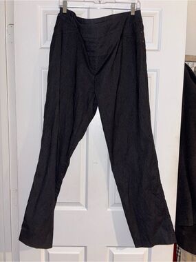 Renuar Black Straight-Leg Women's Pants
